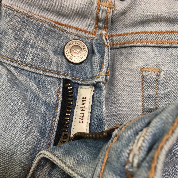 Hollister Jeans 👖 - Picture 3 of 5